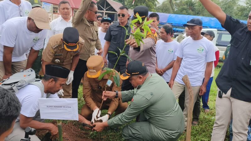 Bupati Irham Kalenggo Pimpin Deklarasi Peduli Lingkungan, Ajak Masyarakat Jaga Alam untuk Generasi Mendatang