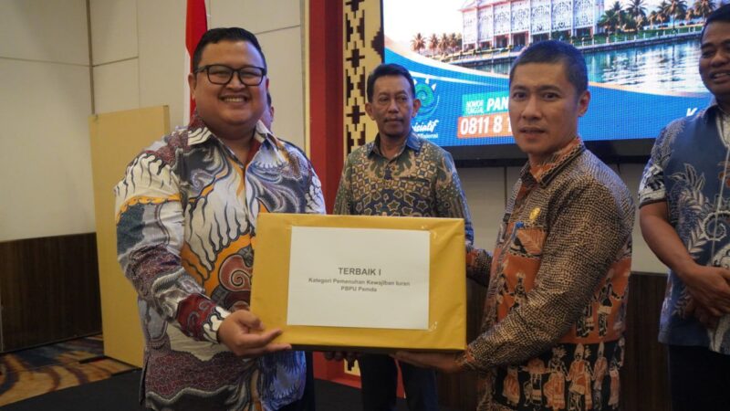 Konawe Selatan Raih Penghargaan Terbaik I Pemenuhan Iuran PBPU Pemda, Bukti Komitmen Perkuat Jaminan Kesehatan Masyarakat