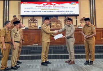 Sambut Pilkades Serentak dan 3 Desa PAW, Pemkab Konsel Serahkan Raperda Perubahan tentang Desa ke DPRD