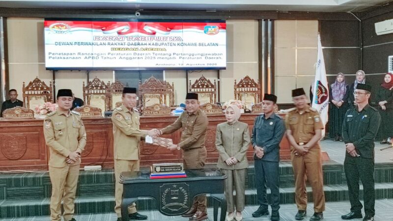 Pemkab Konsel dan DPRD Sepakati Raperda Pertanggungjawaban Pelaksanaan APBD TA 2025 Menjadi Perda